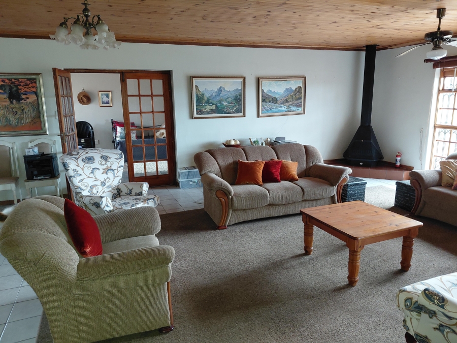 3 Bedroom Property for Sale in Bothasrus Eastern Cape